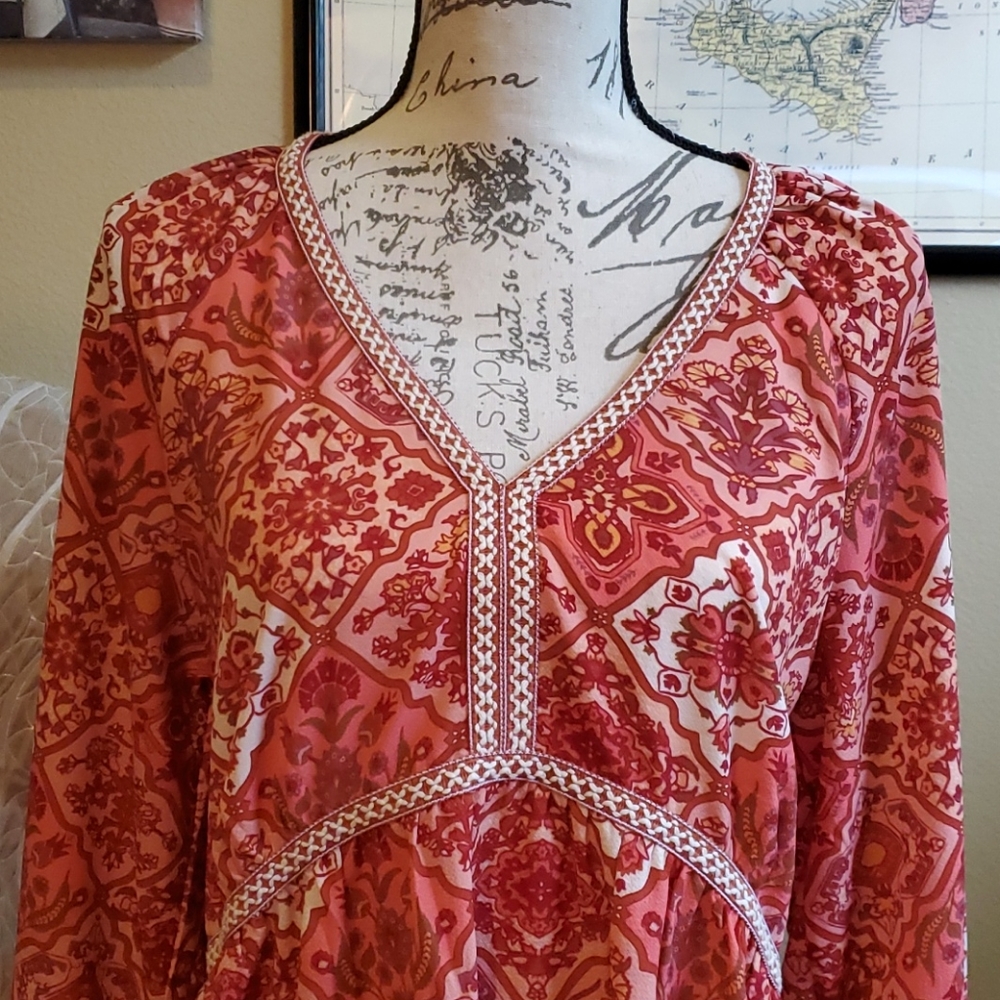 Pretty tunic - Picture 2 of 5